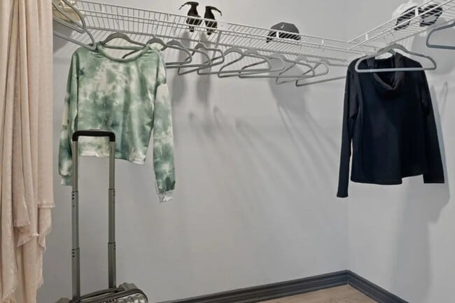 property at 10951 Laureate Dr