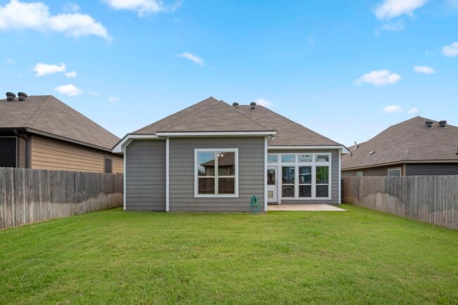 2131 Naples Wy