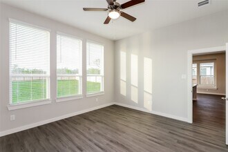 2418 Foster Hl Rd in Richmond, TX - Building Photo - Building Photo