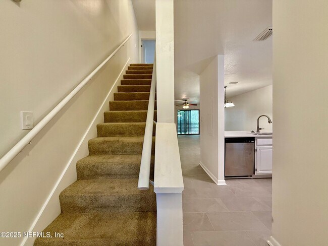 1604 Arcadia Dr in Jacksonville, FL - Building Photo - Building Photo