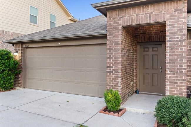 10625 Menominee Falls Ln in Austin, TX - Building Photo - Building Photo