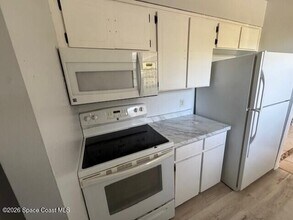 2232 Flower Tree Cir in Melbourne, FL - Building Photo - Building Photo