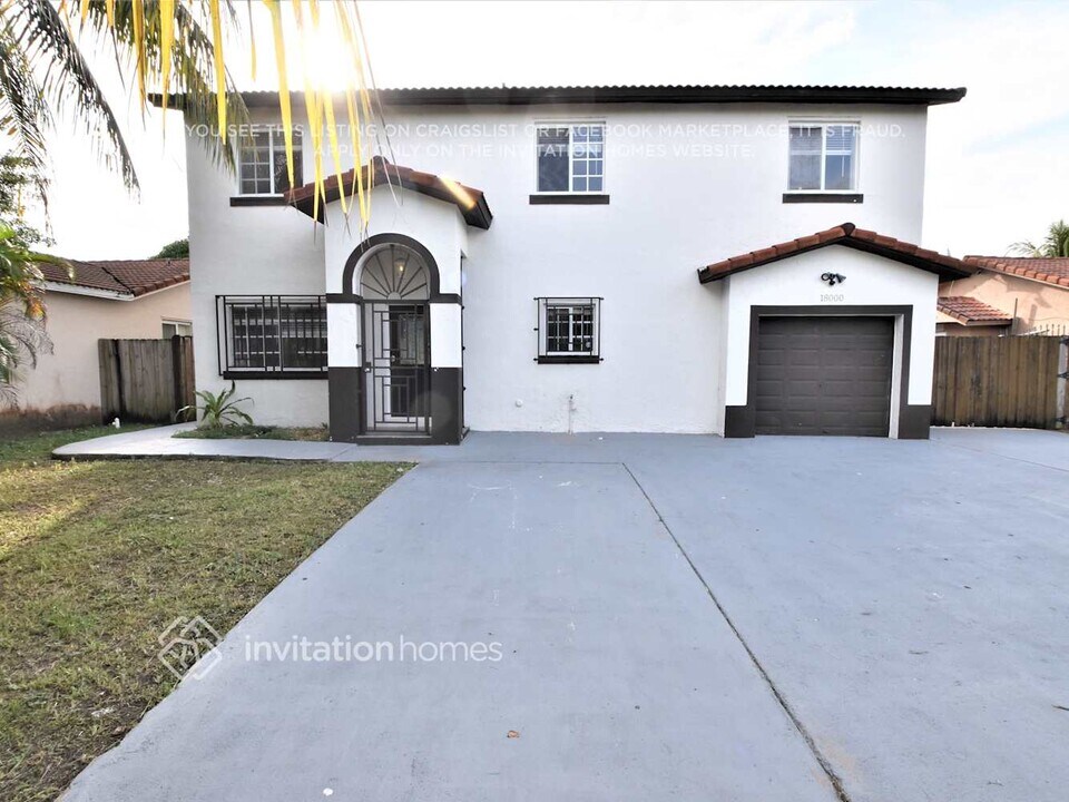 18000 SW 153rd Ct in Miami, FL - Building Photo
