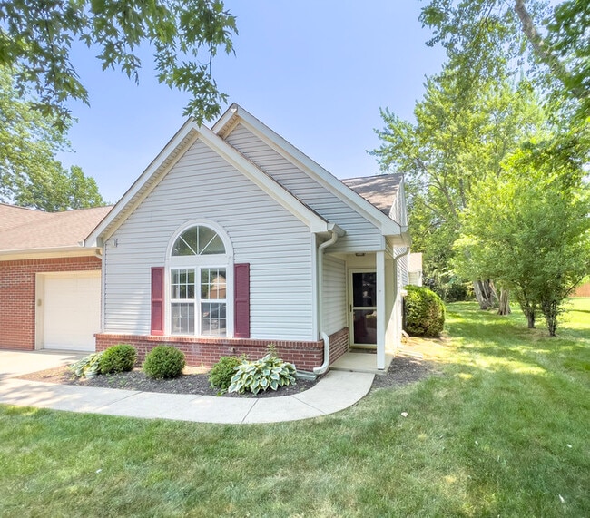 property at 10727 N Park Ave