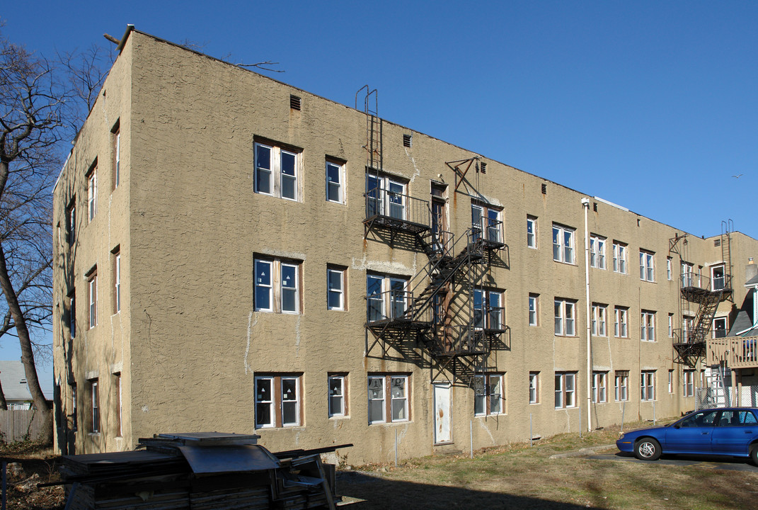 Oaklyn Villas in Oaklyn, NJ - Building Photo