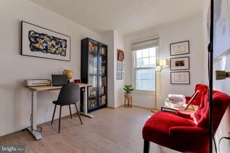 11433 Hawk Ridge Ct in Beltsville, MD - Building Photo - Building Photo