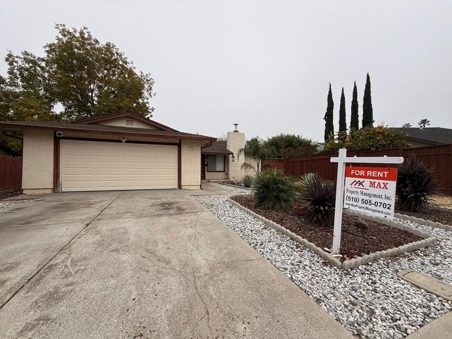 property at 773 Valley Green Dr