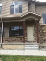 1562 W 300 S in Vernal, UT - Building Photo