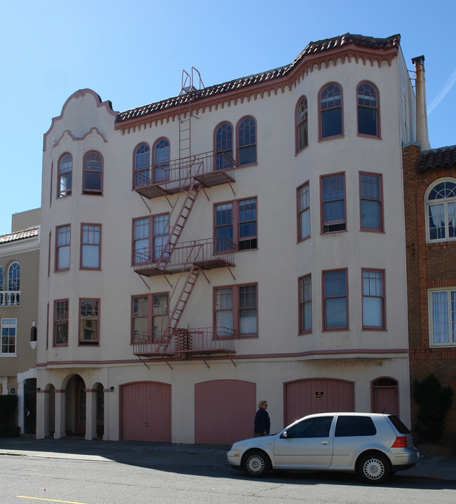 1745 Beach St in San Francisco, CA - Building Photo - Building Photo