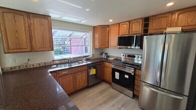 5212 Sierra Highlands Ct in Reno, NV - Building Photo - Building Photo