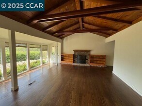 3 Bel Air Ct in Orinda, CA - Foto de edificio - Building Photo