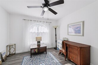 845 New Waterford Dr in Naples, FL - Building Photo - Building Photo