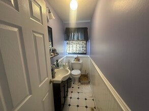 128 Ridge Rd in Northborough, MA - Building Photo - Building Photo