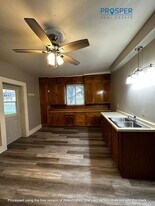 402 5th Ave in Eau Claire, WI - Building Photo