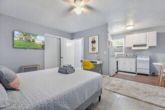 1242 N Laura St in Jacksonville, FL - Building Photo - Building Photo
