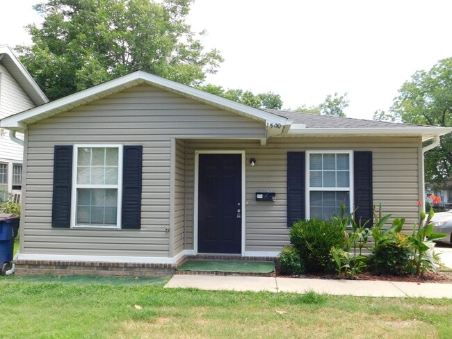 property at 1500 N Greenwood Ave