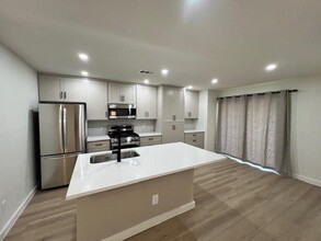 8012 Pinedale Cove in Austin, TX - Building Photo - Building Photo