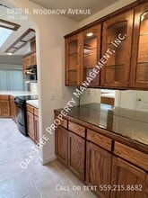 8820 N Woodrow Ave in Fresno, CA - Building Photo - Building Photo