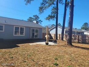 243 Sand Ridge Rd in Hubert, NC - Building Photo - Building Photo