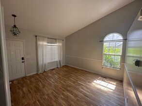 1424 Pebblecreek Dr in Layton, UT - Building Photo - Building Photo