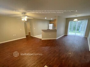 1365 Eagle St in Port Charlotte, FL - Foto de edificio - Building Photo