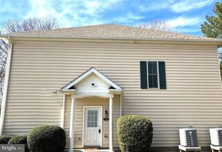 22571 Chickadee Circle in Lexington Park, MD - Building Photo - Building Photo
