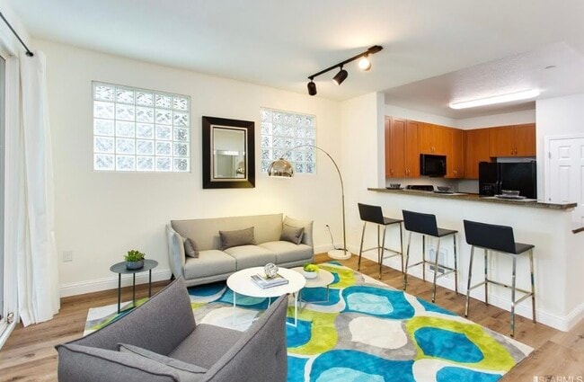 1121 40th St, Unit Andante in Emeryville, CA - Building Photo - Building Photo