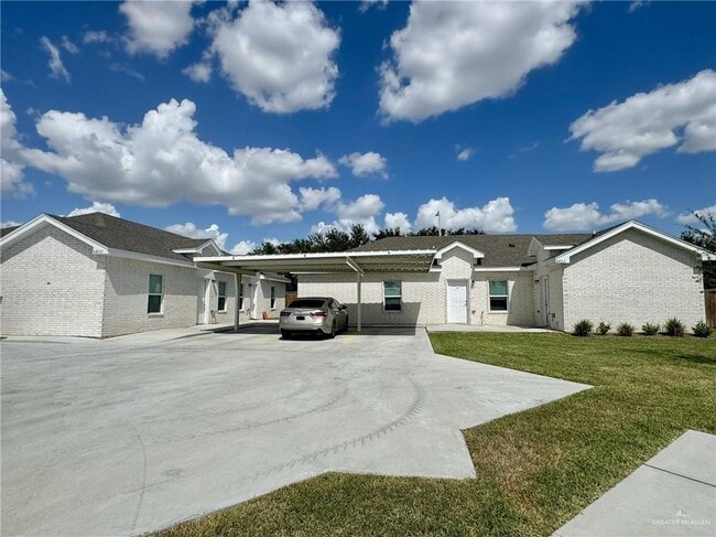 property at 6802 N 56th Ln