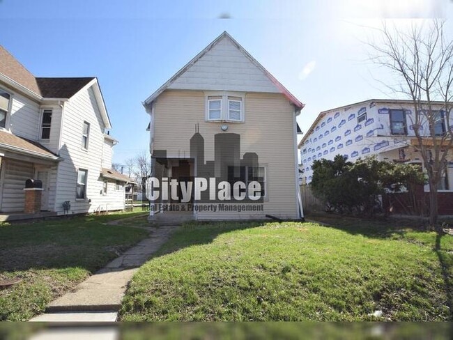 property at 1755 W Morris St