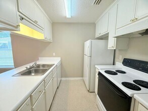5222 Medina Rd in Pensacola, FL - Building Photo - Building Photo