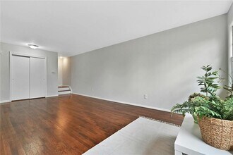72 Front St in Nyack, NY - Building Photo - Building Photo