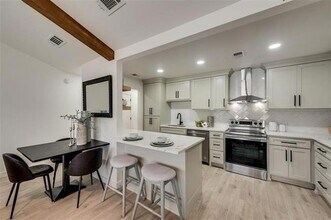 9227 Crimnson Ct in Dallas, TX - Building Photo - Building Photo
