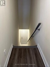 1581 Rose Way in Milton, ON - Building Photo - Building Photo