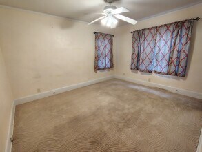 1810 Auburn St in Rockford, IL - Building Photo - Building Photo