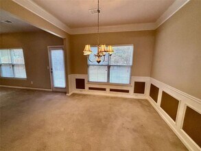 345 Blackwood Ln in Suwanee, GA - Foto de edificio - Building Photo