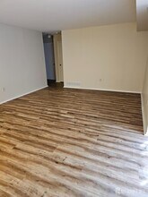 9 W Bluebell Ln in Mount Laurel, NJ - Building Photo - Building Photo