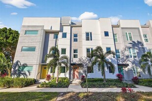 104 26th St N in St. Petersburg, FL - Building Photo