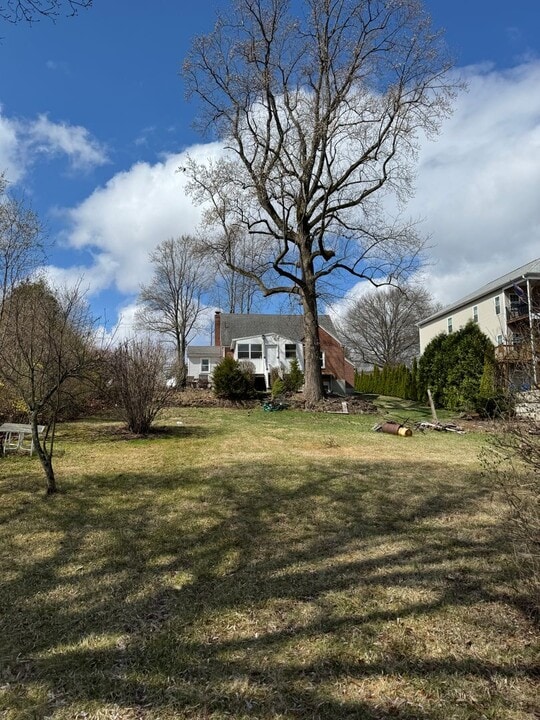 441 Farmington Ave in New Britain, CT - Building Photo