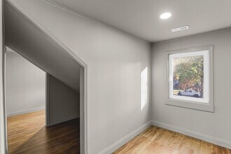 351 Jefferson Ave in Glencoe, IL - Building Photo - Building Photo