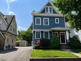 100 1st Ave in Hawthorne, NJ - Building Photo