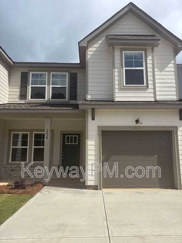 property at 3038 Venetian Dr