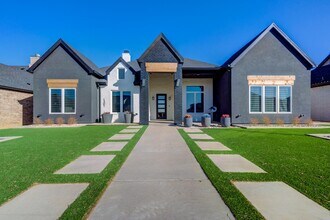 1301 Buckingham Ave in Wolfforth, TX - Building Photo - Building Photo