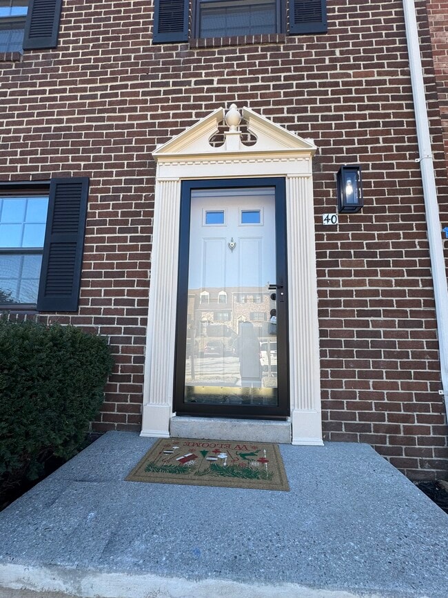 40 Badger Gate Ct in Catonsville, MD - Building Photo - Building Photo