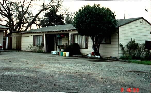 750 Elgin St in San Lorenzo, CA - Foto de edificio - Building Photo