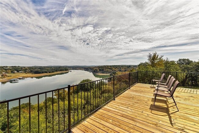 property at 713 Nomad Dr