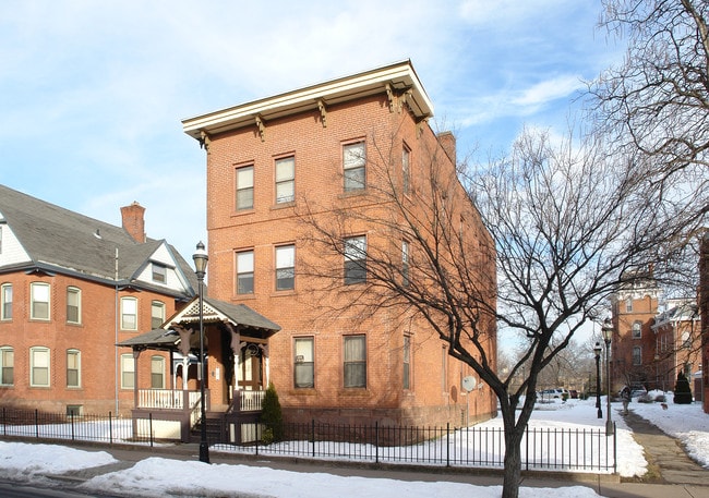 Congress Street Apartments in Hartford, CT - Building Photo - Building Photo