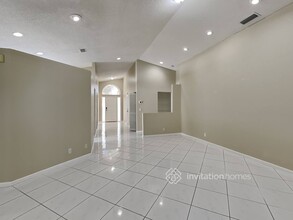 1564 SW 151st Ave in Pembroke Pines, FL - Building Photo - Building Photo