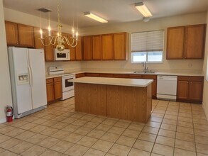 311 Aster Dr in Davenport, FL - Building Photo - Building Photo