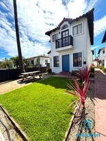 4929-4933 Santa Cruz Ave in San Diego, CA - Building Photo