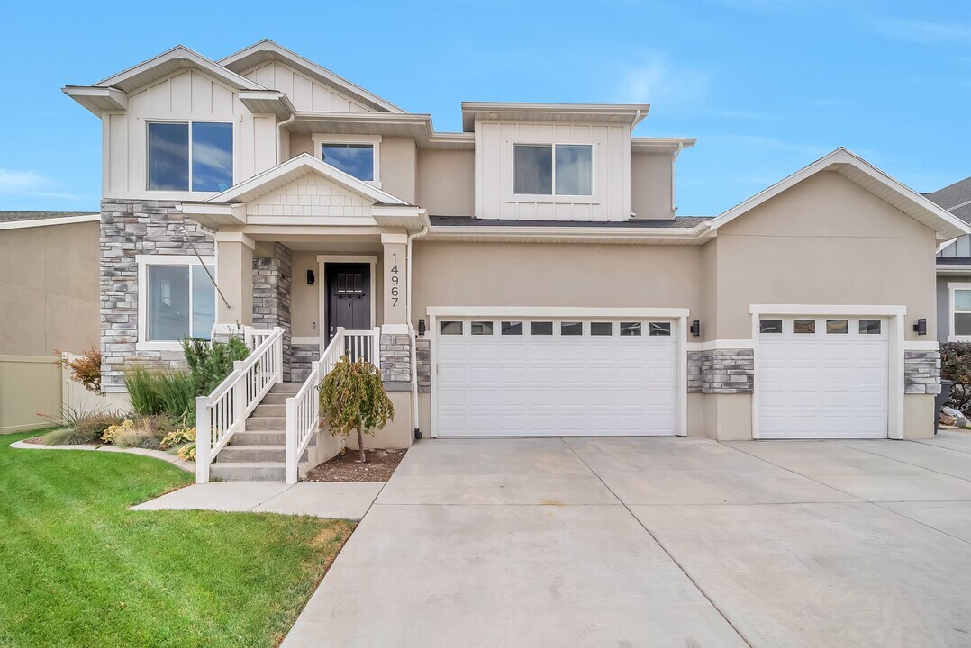 14967 Selton Wy in Herriman, UT - Building Photo